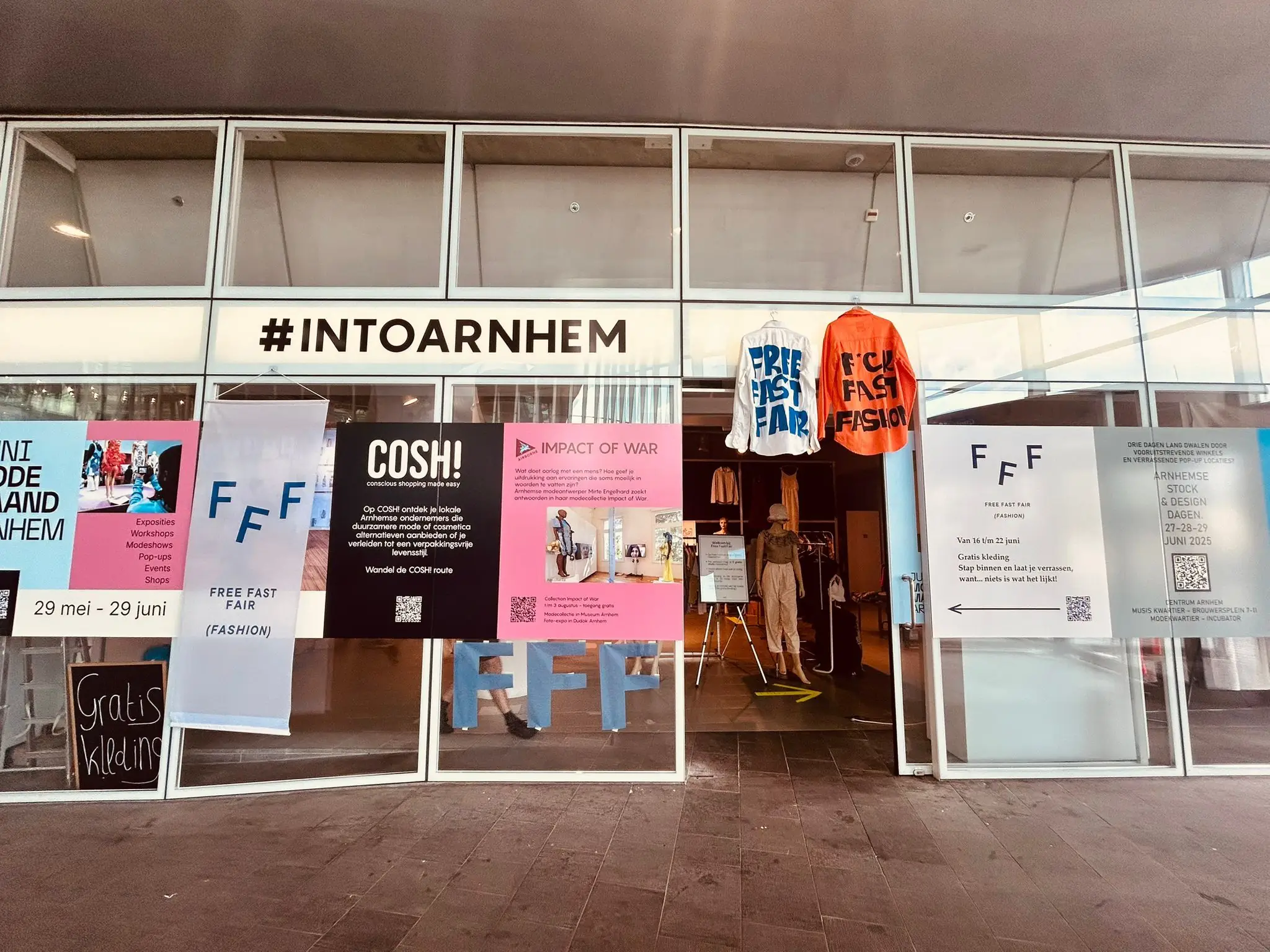 Free Fast Fashion pop-up winkel