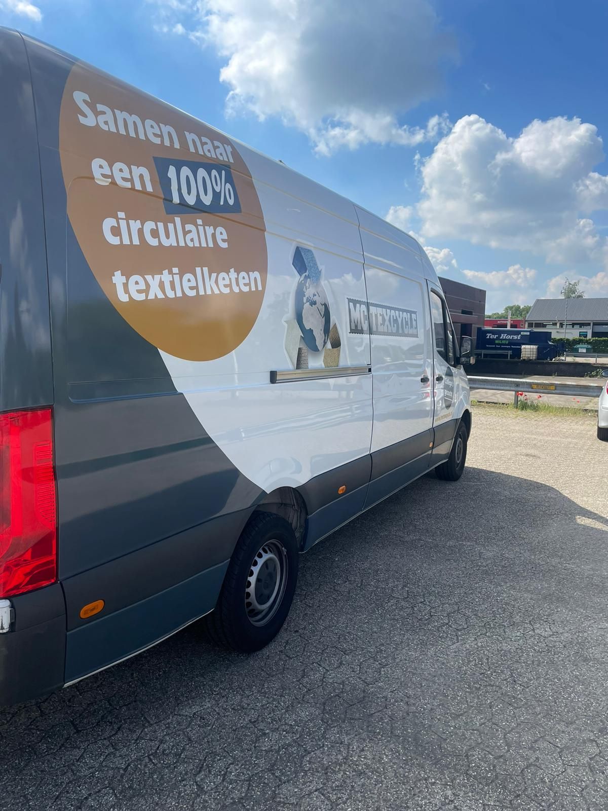 Mohammed Chikar onderzoekt textielrecycling in Pakistan