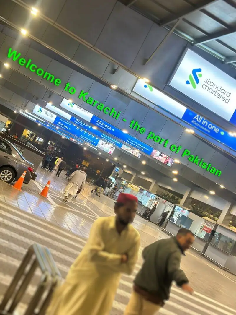 Mohammed Chikar onderzoekt textielrecycling in Karachi, Pakistan